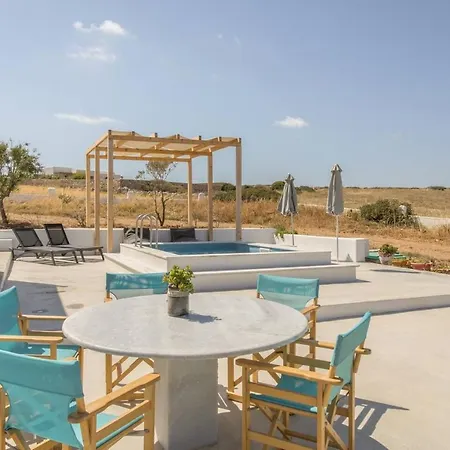 Villa Sail *